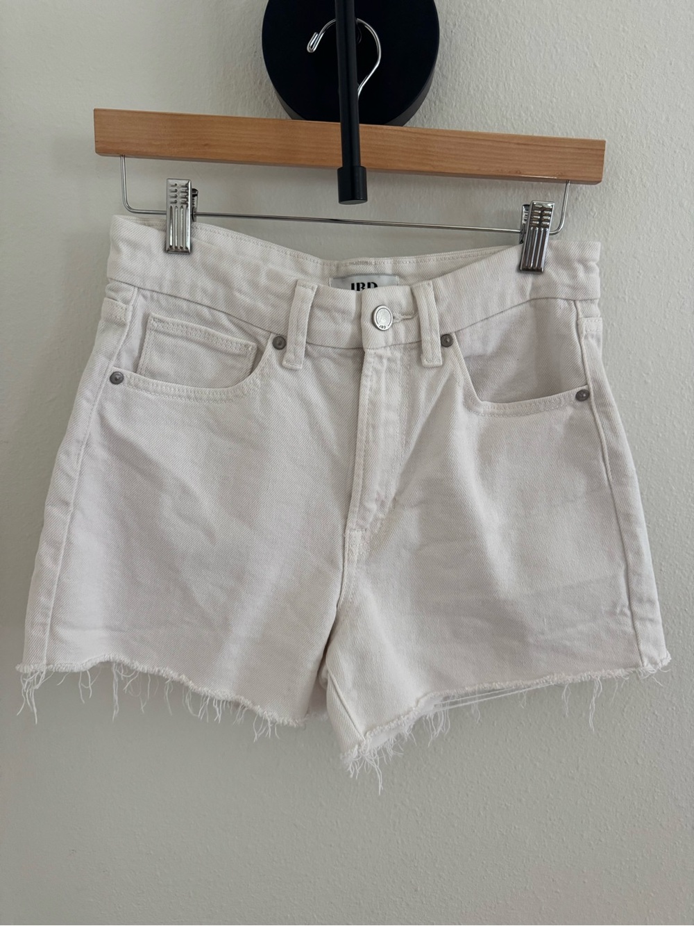 JBD white High-Rise Denim Shorts with Frayed Hem